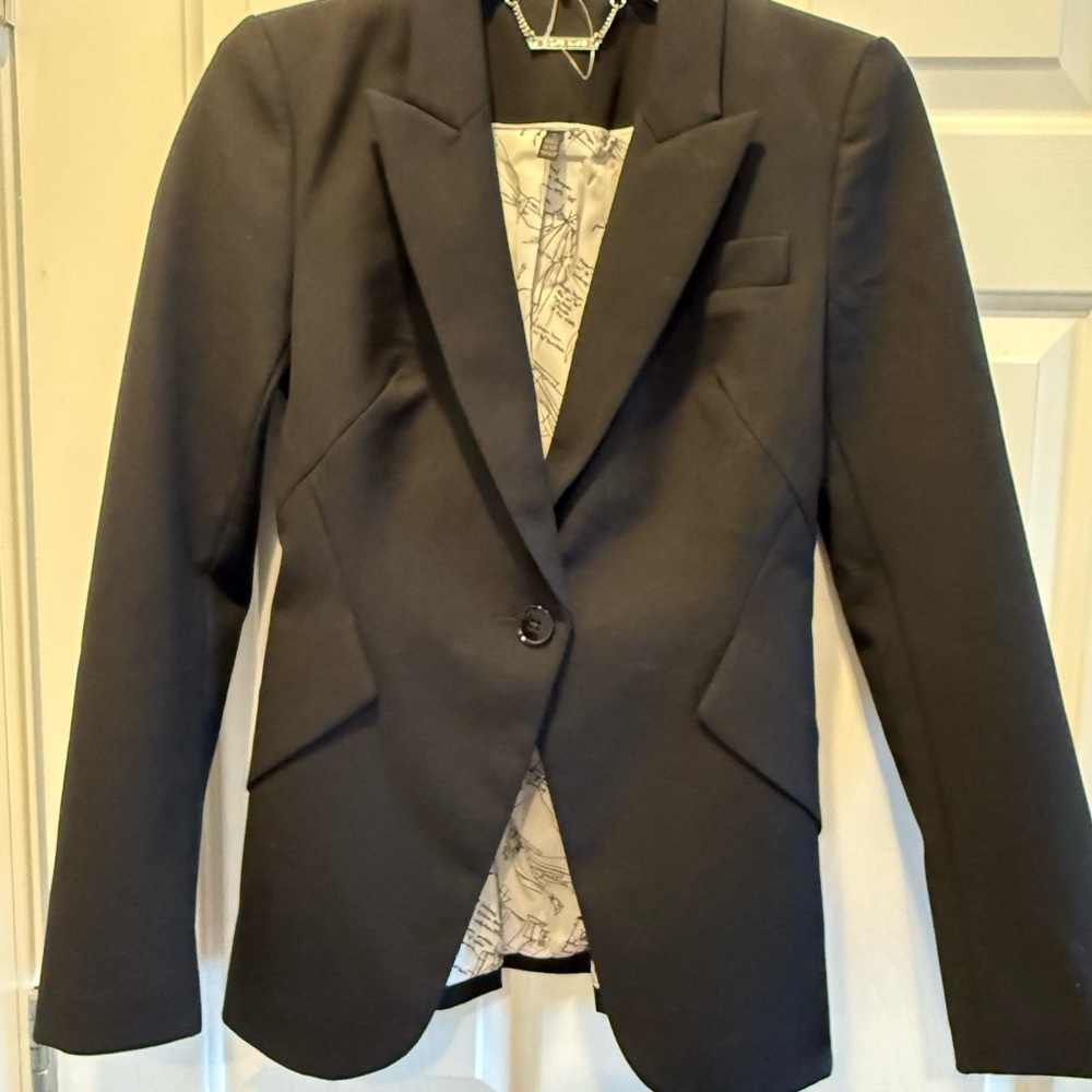 White House Black Market Structured Black Blazer, sz 0